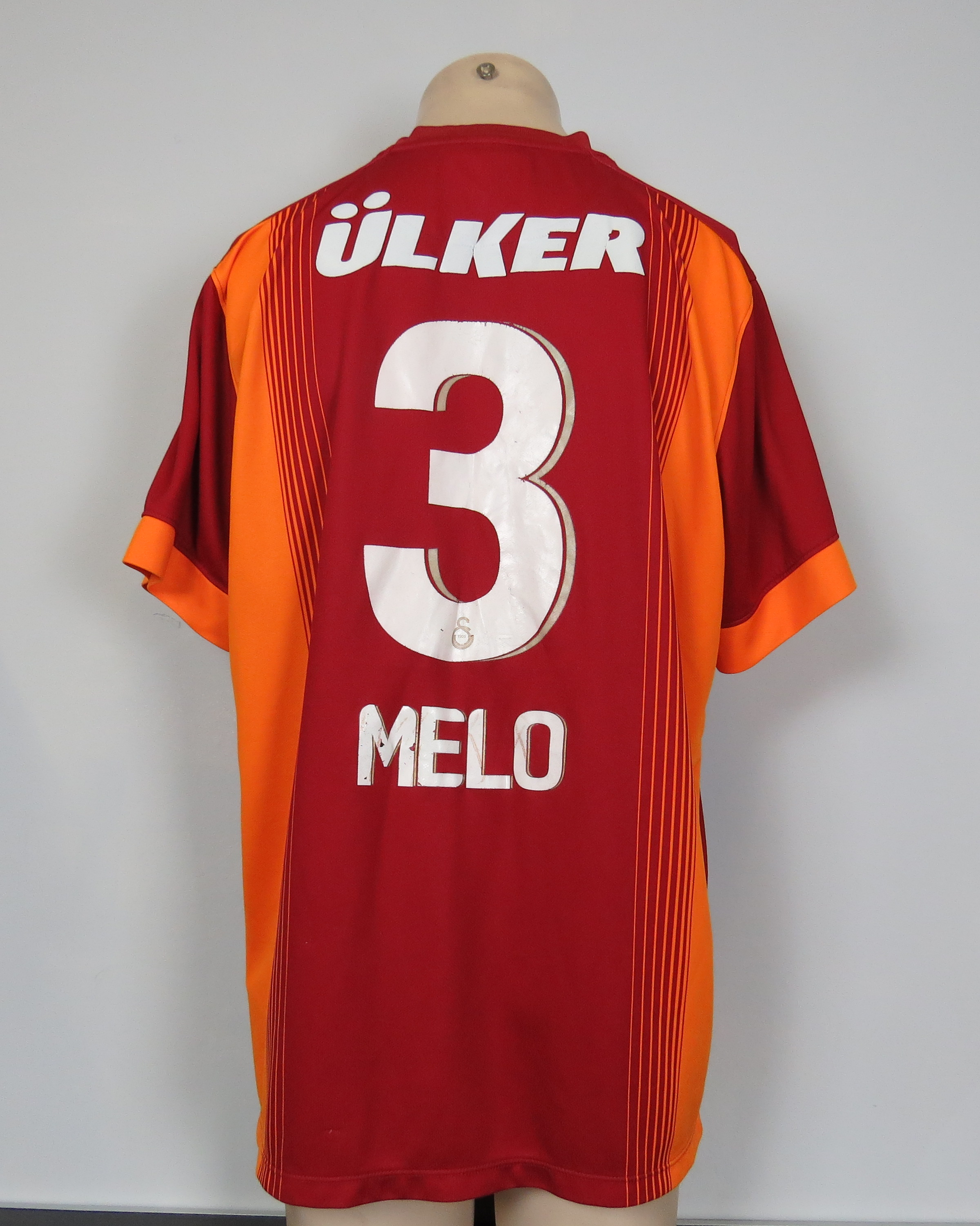 melo jersey