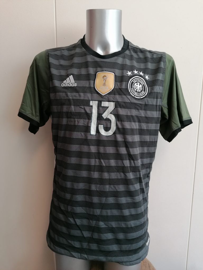 Germany 201516 reversible away shirt Muller 13 size M adidas (3)
