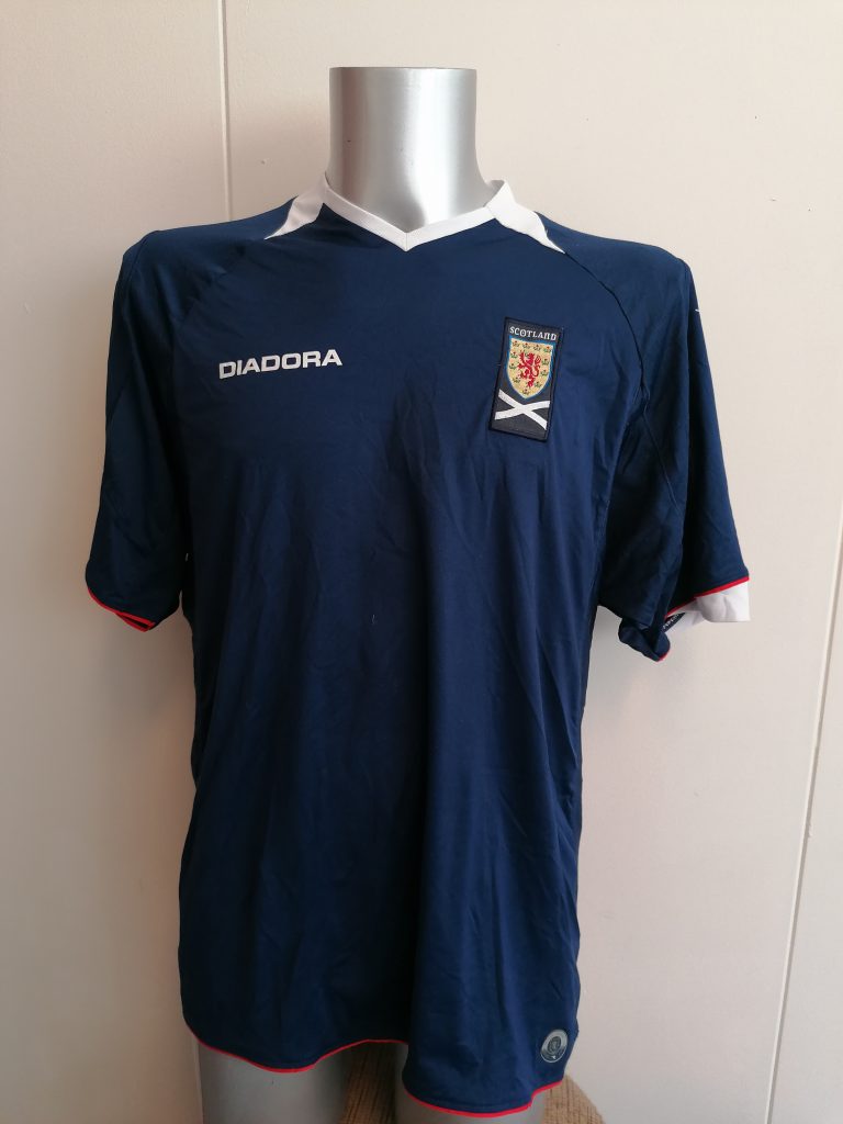 Scotland 2008 2009 2010 home shirt diadora size XL (1)